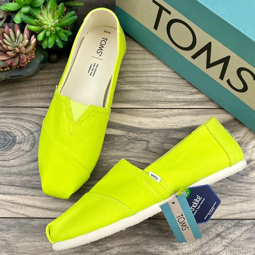 NIB Toms Alpargata Vivid Canvas Slip On Flats Loafers Neon Yellow 8.5 39 - Picture 3 of 12